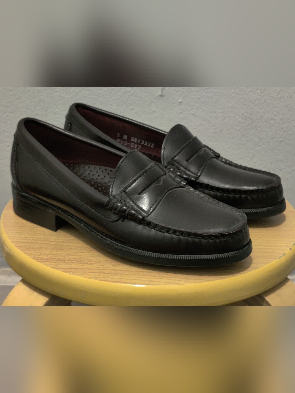 Sebago Women's Size 5 Dark Brown Penny Loafers